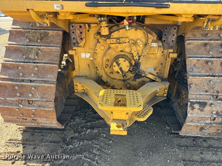 image for item DU3428 1996 Caterpillar D6M XL dozer