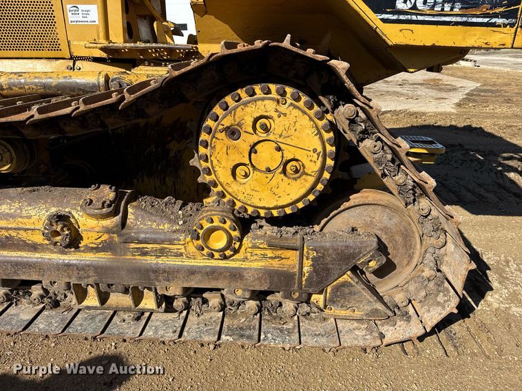 image for item DU3428 1996 Caterpillar D6M XL dozer