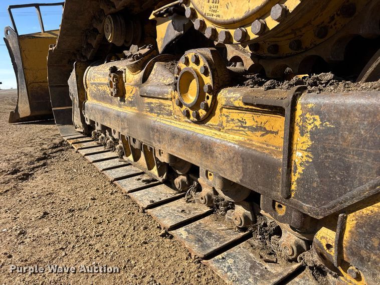 image for item DU3428 1996 Caterpillar D6M XL dozer