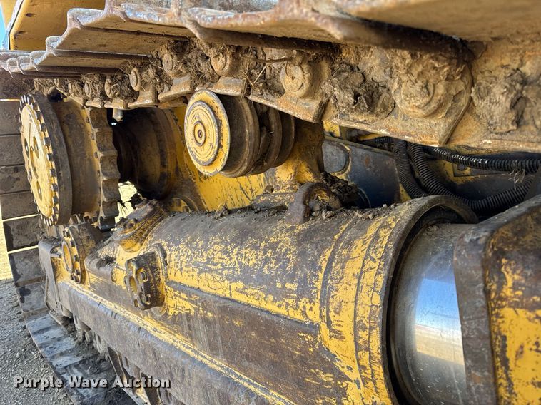 image for item DU3428 1996 Caterpillar D6M XL dozer