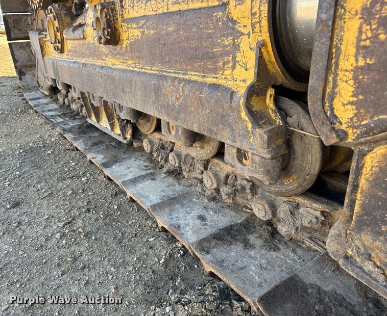 image for item DU3428 1996 Caterpillar D6M XL dozer