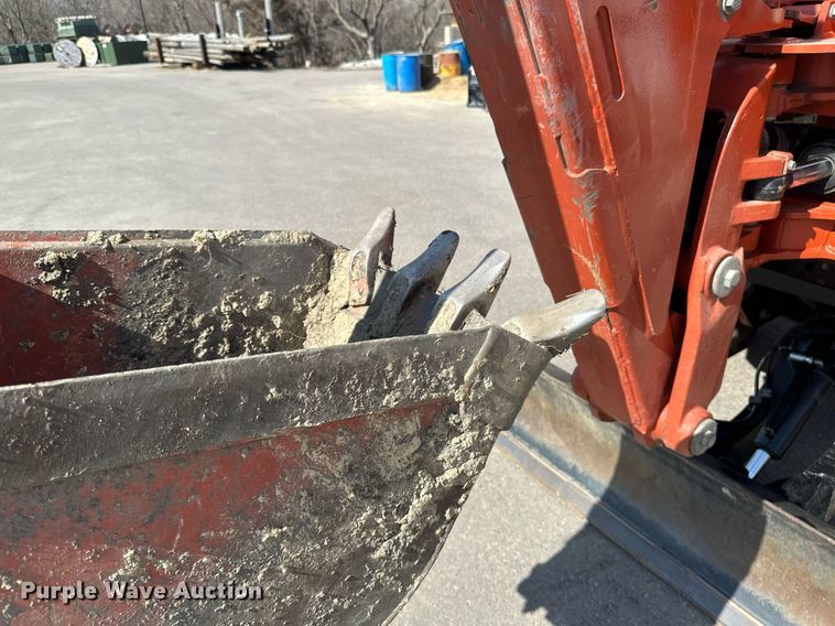 image for item DV0665 2011 Ditch Witch  RT115 trencher