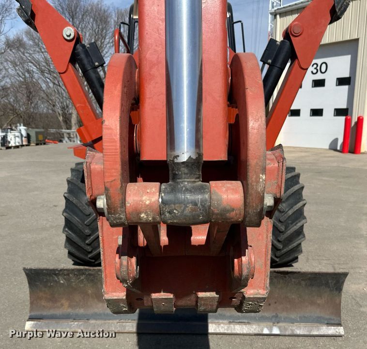 image for item DV0665 2011 Ditch Witch  RT115 trencher