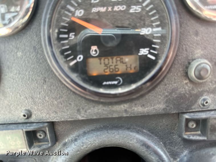 image for item DV0665 2011 Ditch Witch  RT115 trencher