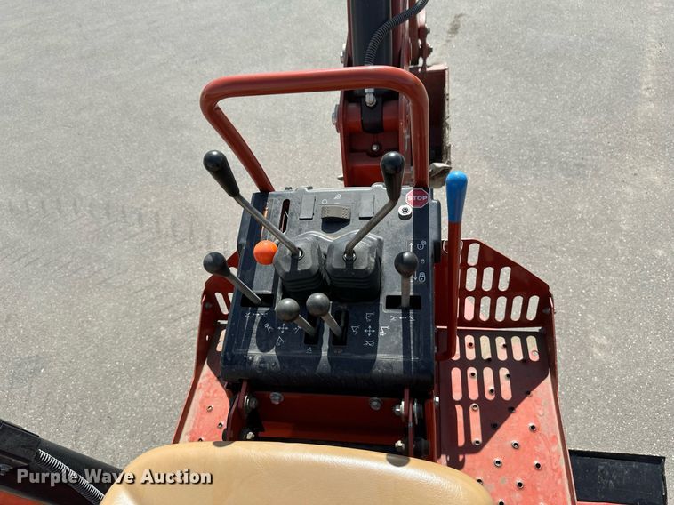 image for item DV0665 2011 Ditch Witch  RT115 trencher