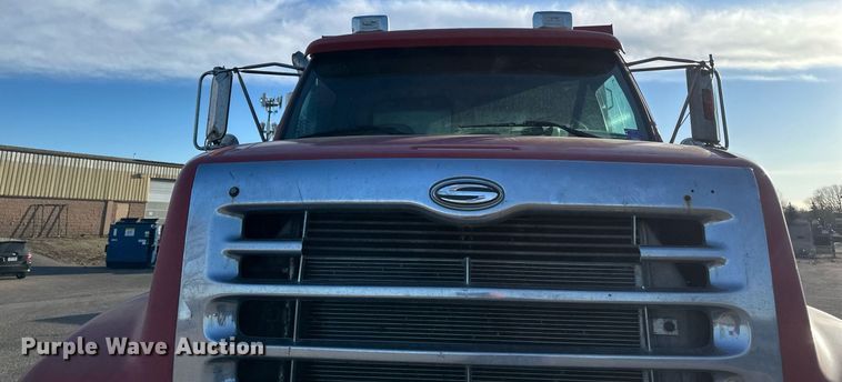 image for item DV0668 2003 Sterling L9500 dump truck