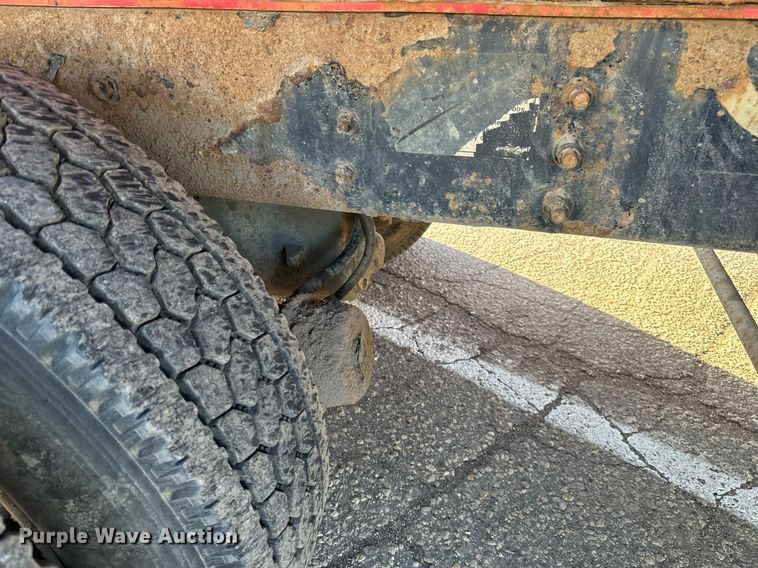 image for item DV0668 2003 Sterling L9500 dump truck