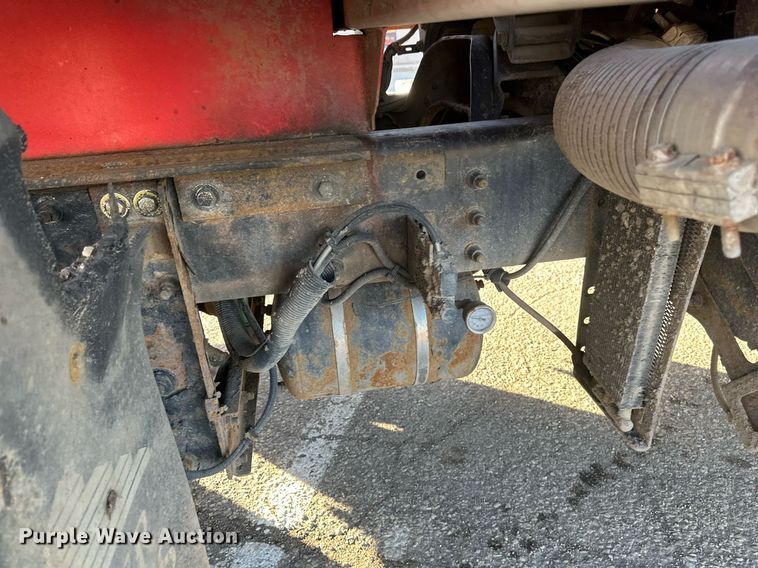 image for item DV0668 2003 Sterling L9500 dump truck