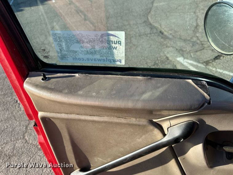 image for item DV0668 2003 Sterling L9500 dump truck