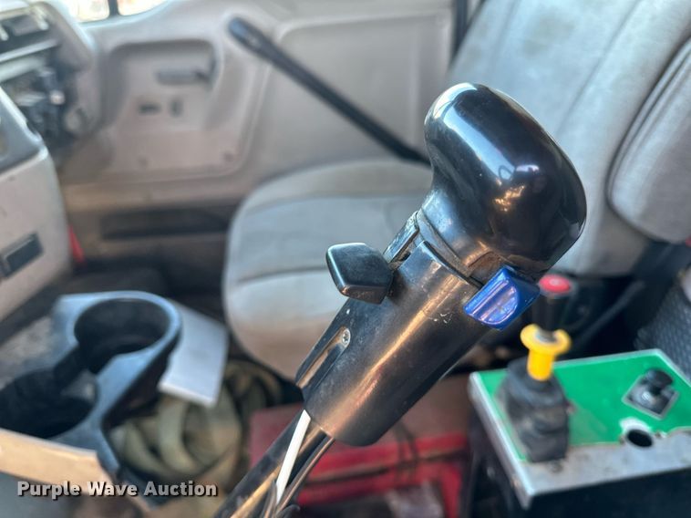 image for item DV0668 2003 Sterling L9500 dump truck