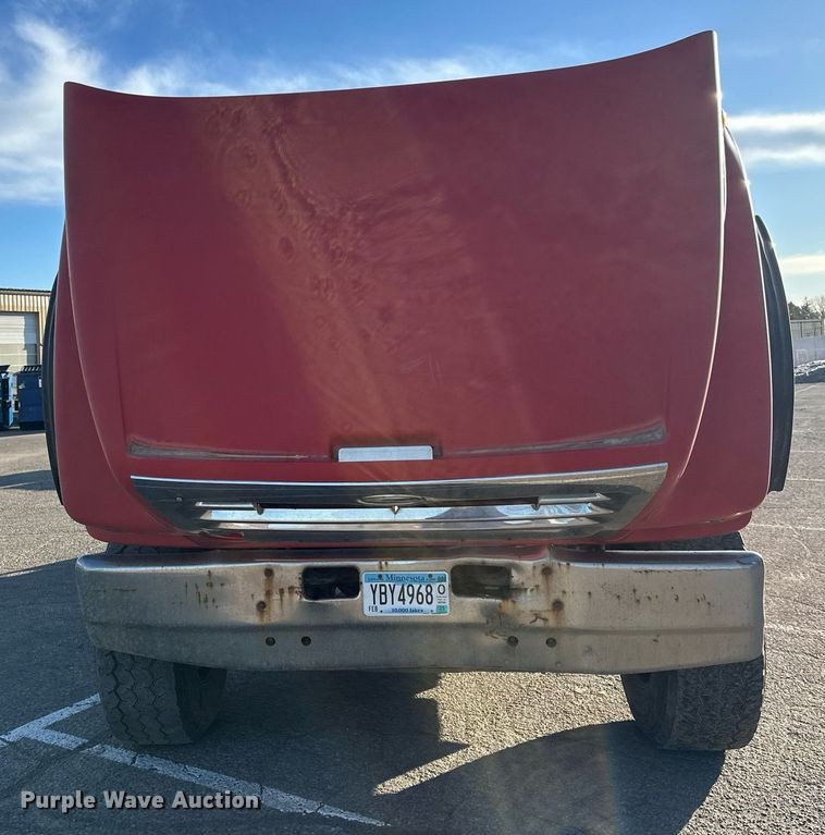 image for item DV0668 2003 Sterling L9500 dump truck