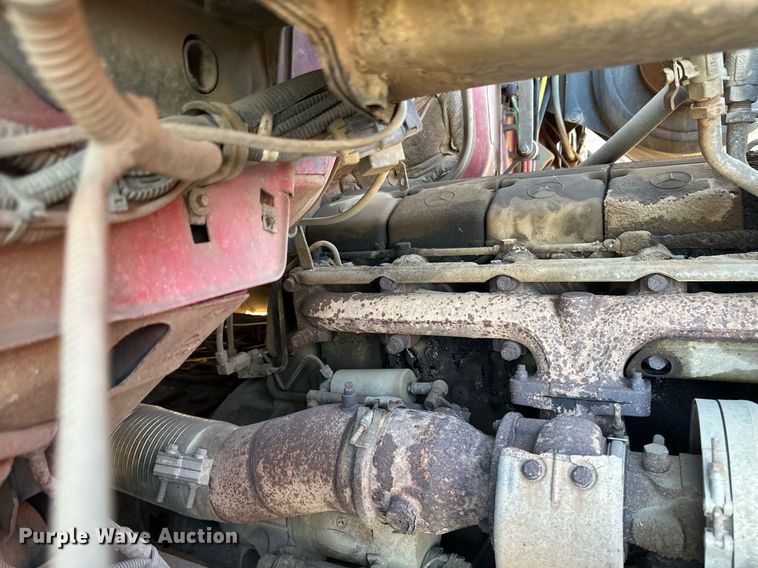 image for item DV0668 2003 Sterling L9500 dump truck