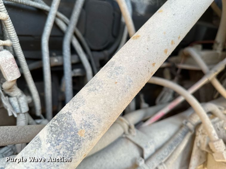 image for item DV0668 2003 Sterling L9500 dump truck