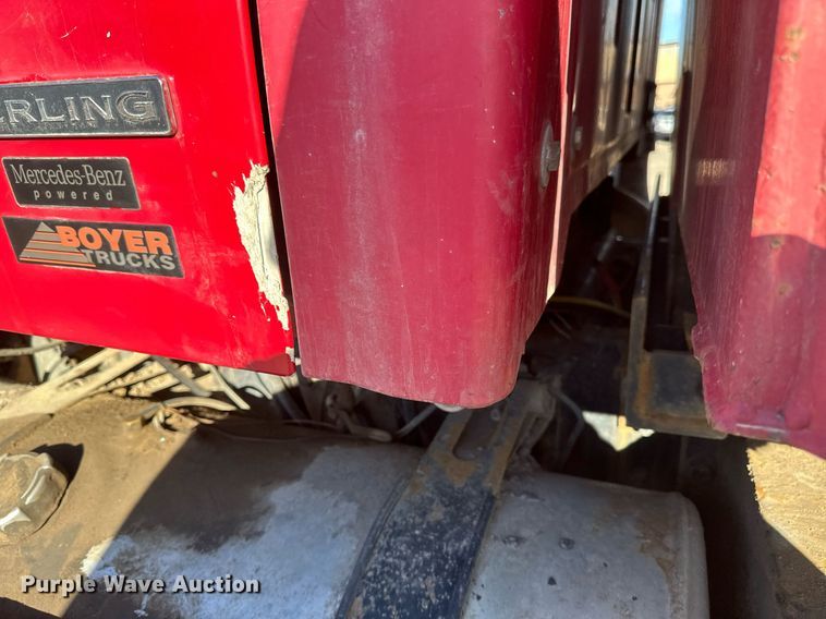 image for item DV0669 2005 Sterling LT9500 dump truck