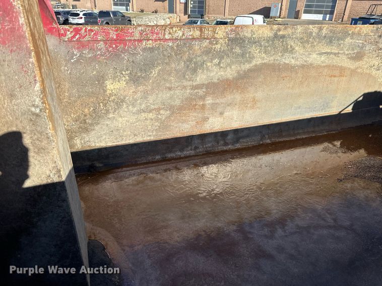 image for item DV0669 2005 Sterling LT9500 dump truck