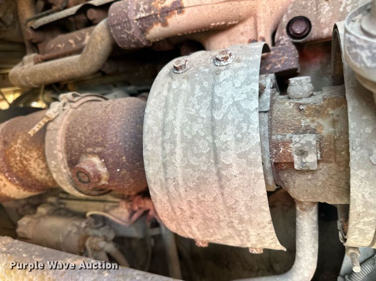 image for item DV0669 2005 Sterling LT9500 dump truck