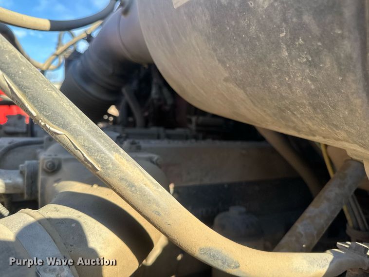 image for item DV0669 2005 Sterling LT9500 dump truck