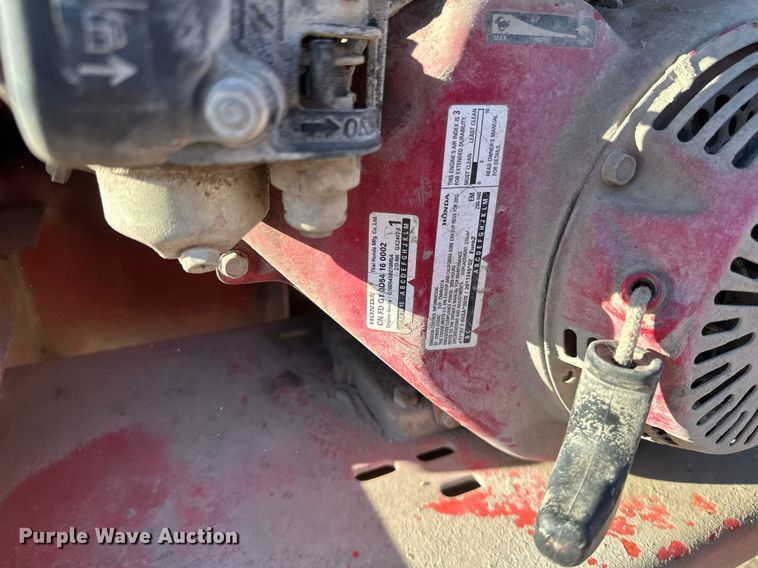 image for item DV0670 1998 International 4700 flatbed truck