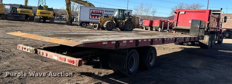 image for item DV0671 2005 Trail Eze tilt deck equipment trailer