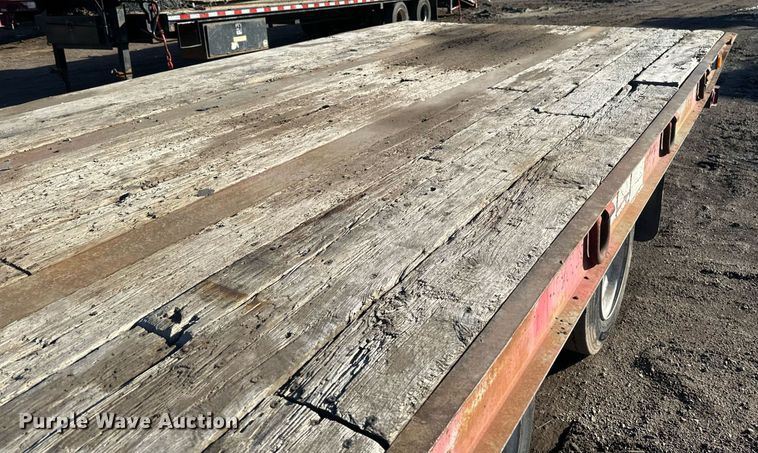 image for item DV0671 2005 Trail Eze tilt deck equipment trailer