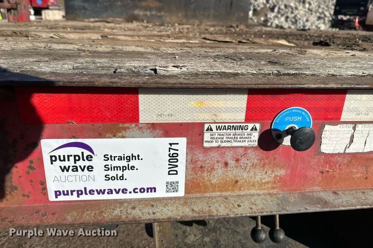 image for item DV0671 2005 Trail Eze tilt deck equipment trailer