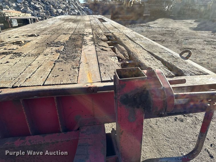 image for item DV0671 2005 Trail Eze tilt deck equipment trailer