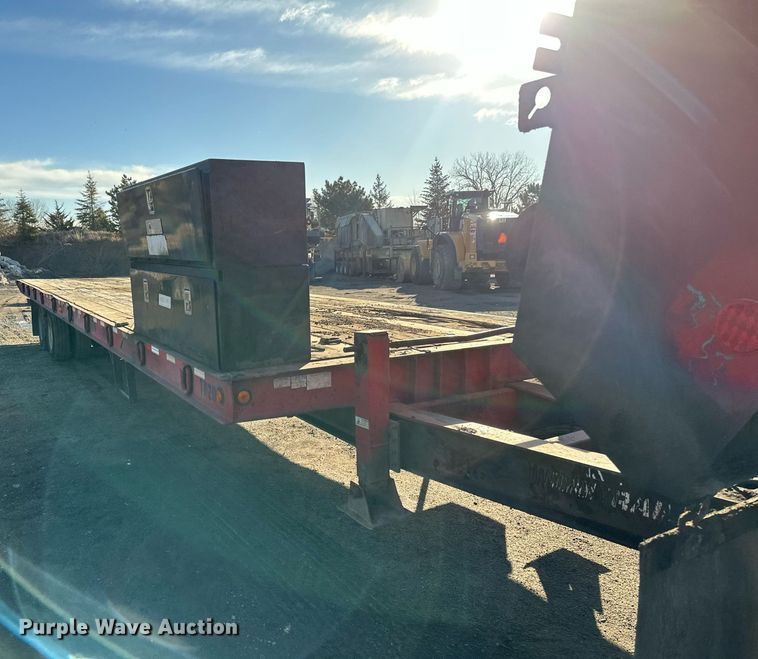 image for item DV0671 2005 Trail Eze tilt deck equipment trailer