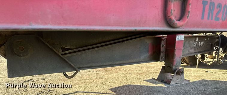 image for item DV0671 2005 Trail Eze tilt deck equipment trailer