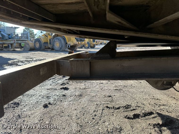 image for item DV0671 2005 Trail Eze tilt deck equipment trailer