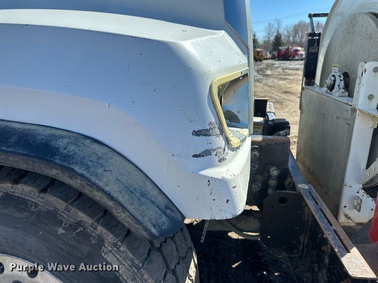 image for item DV0672 2012 Freightliner 114SD sewer jetter truck