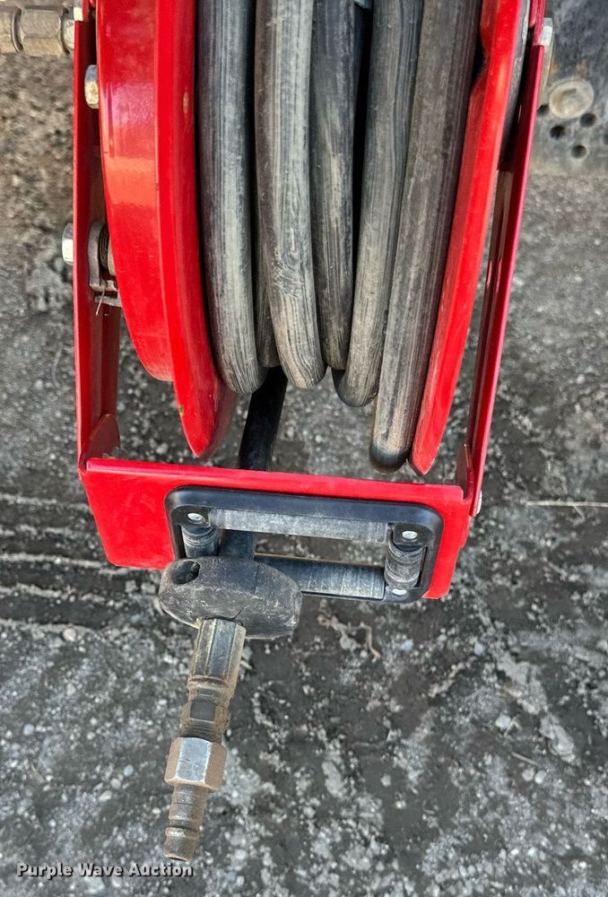 image for item DV0672 2012 Freightliner 114SD sewer jetter truck