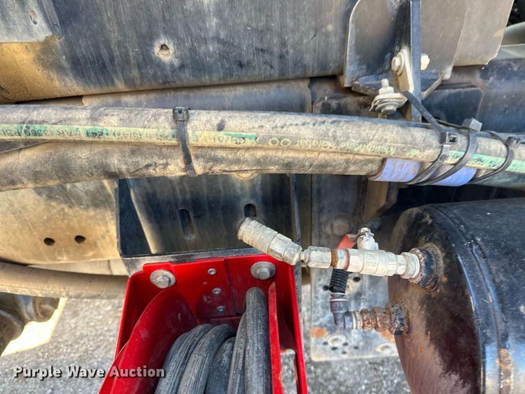 image for item DV0672 2012 Freightliner 114SD sewer jetter truck