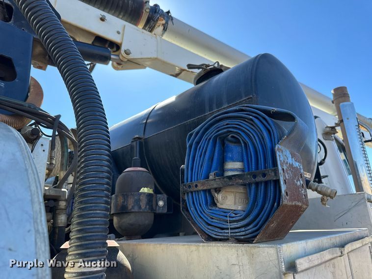 image for item DV0672 2012 Freightliner 114SD sewer jetter truck