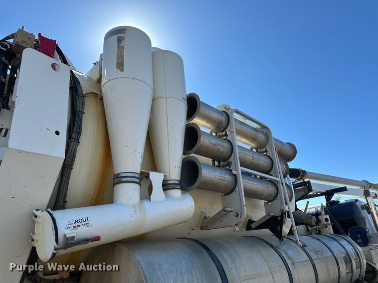 image for item DV0672 2012 Freightliner 114SD sewer jetter truck