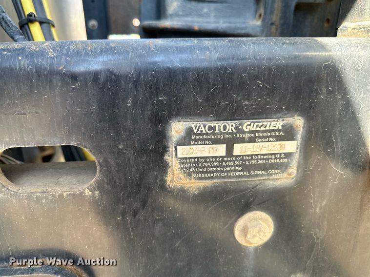 image for item DV0672 2012 Freightliner 114SD sewer jetter truck