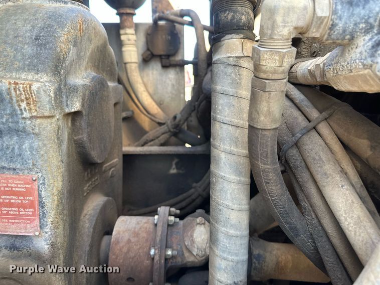 image for item DV0672 2012 Freightliner 114SD sewer jetter truck