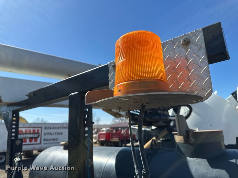 image for item DV0672 2012 Freightliner 114SD sewer jetter truck