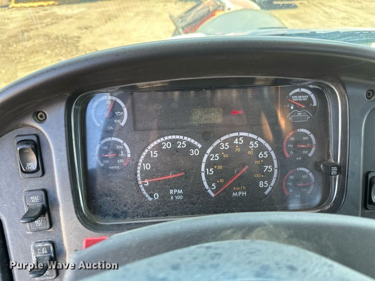 image for item DV0672 2012 Freightliner 114SD sewer jetter truck