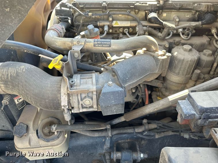 image for item DV0672 2012 Freightliner 114SD sewer jetter truck