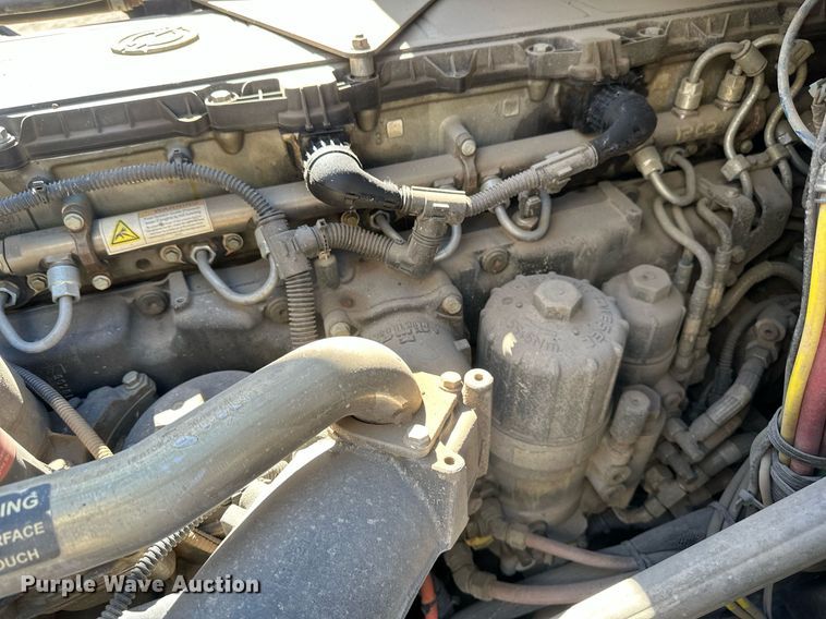 image for item DV0672 2012 Freightliner 114SD sewer jetter truck