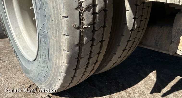 image for item DV0672 2012 Freightliner 114SD sewer jetter truck