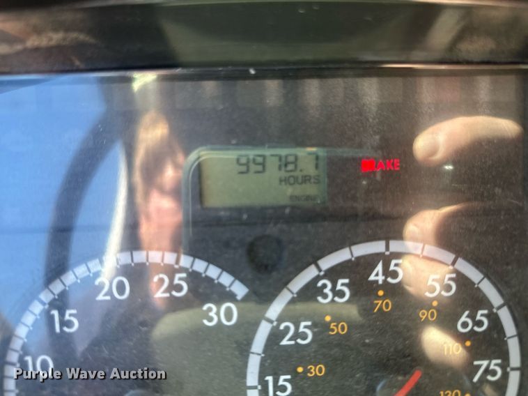 image for item DV0672 2012 Freightliner 114SD sewer jetter truck