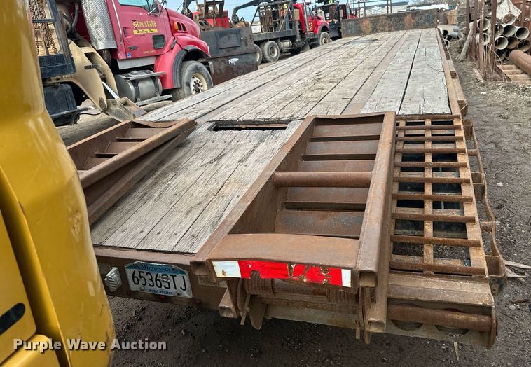 image for item DV0673 2012 Jet Company drop deck equipment trailer