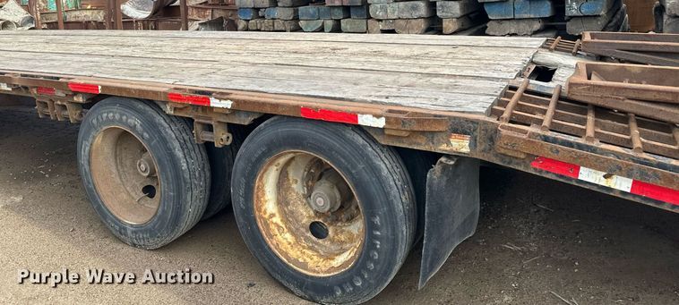 image for item DV0673 2012 Jet Company drop deck equipment trailer