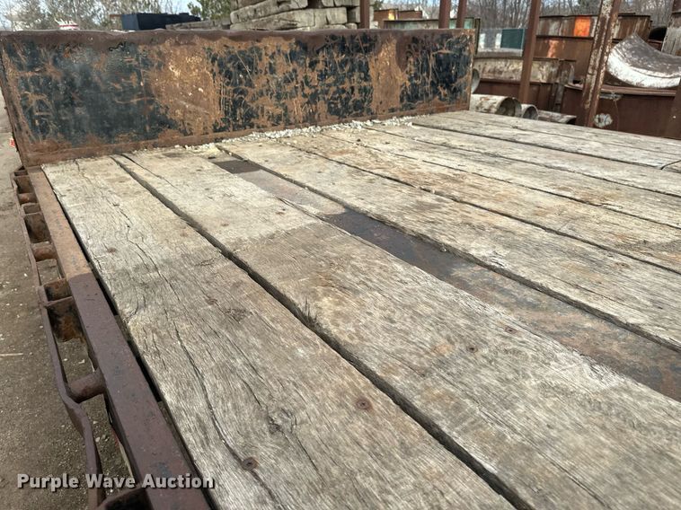 image for item DV0673 2012 Jet Company drop deck equipment trailer