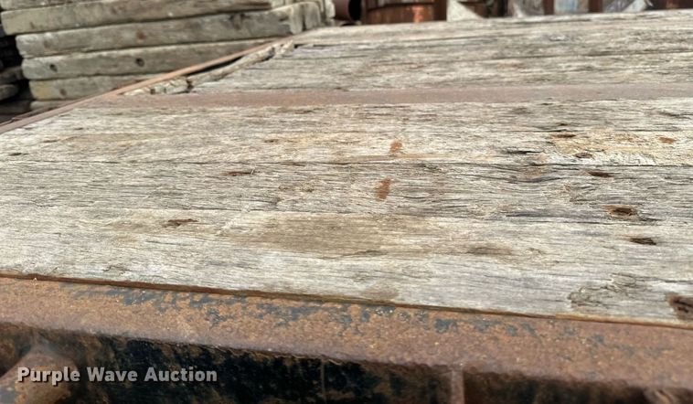 image for item DV0673 2012 Jet Company drop deck equipment trailer