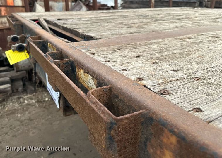 image for item DV0673 2012 Jet Company drop deck equipment trailer