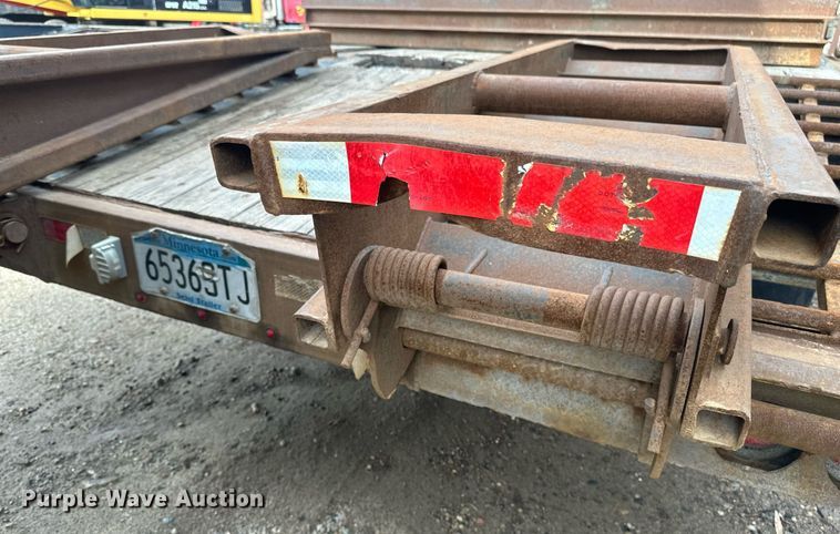 image for item DV0673 2012 Jet Company drop deck equipment trailer