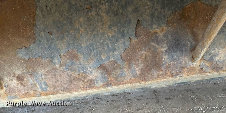 image for item DV0673 2012 Jet Company drop deck equipment trailer