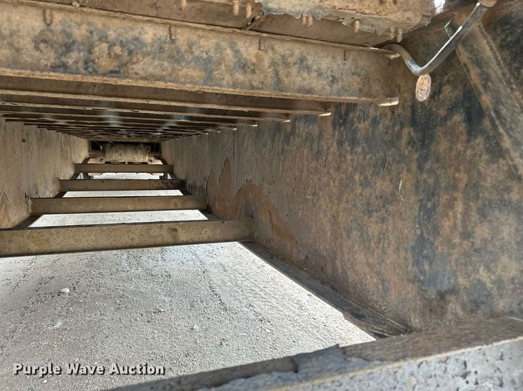 image for item DV0673 2012 Jet Company drop deck equipment trailer